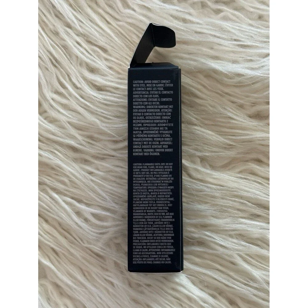 Laura Mercier Real Flawless Weightless Perfecting Foundation 3N2 Camel